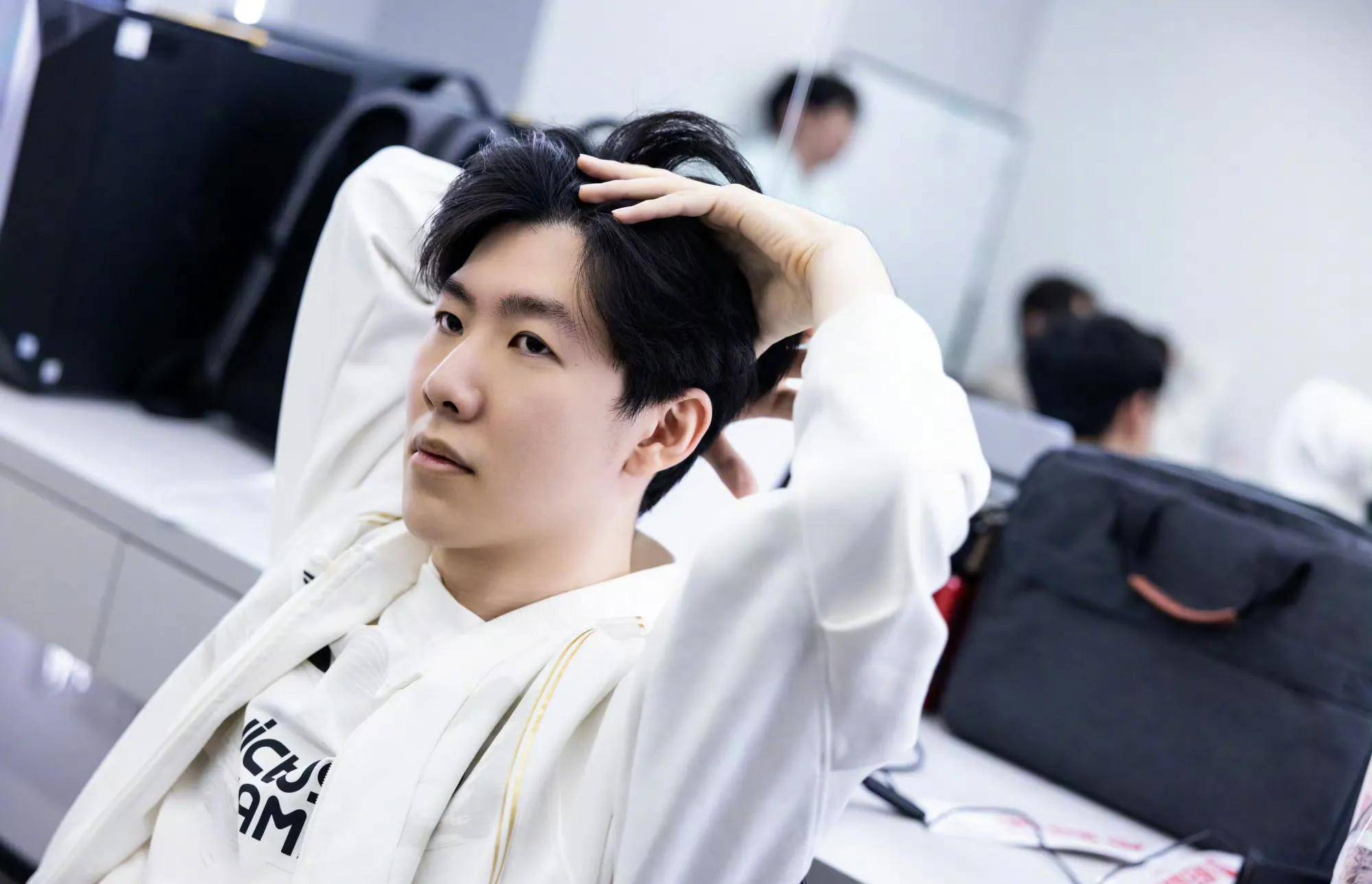 望被更多赛 望被更多赛