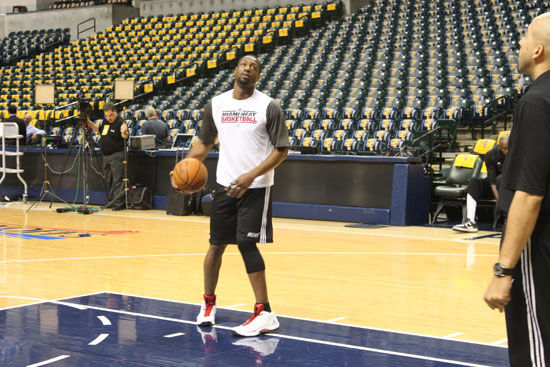 手臂是否扩 手臂是否扩